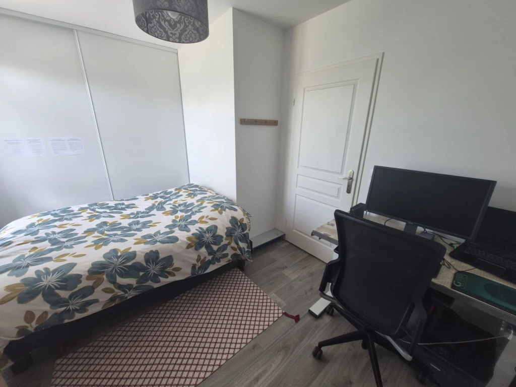 Photo 15