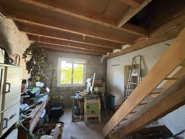 Photo 13