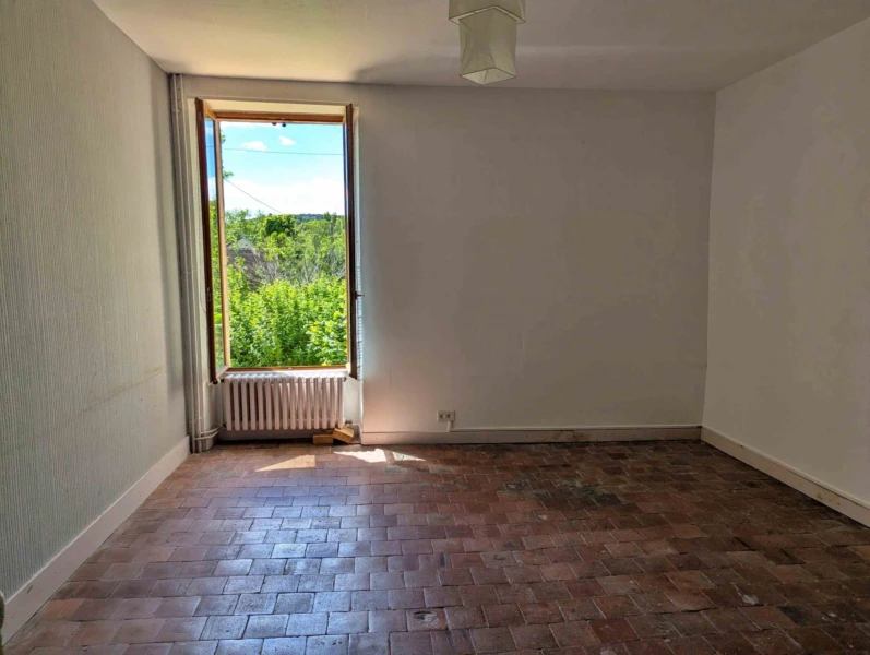 chambre avec tomettes maison à vendre
