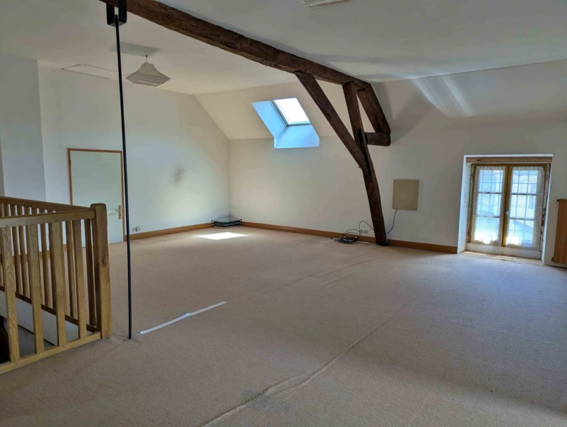 pièce palière maison à vendre Sud Auxerre