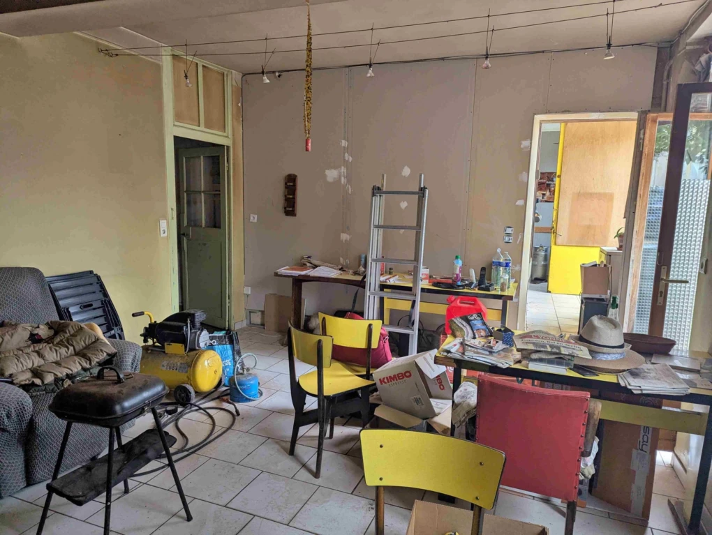 ancien commerce à vendre à Courson les Carrières