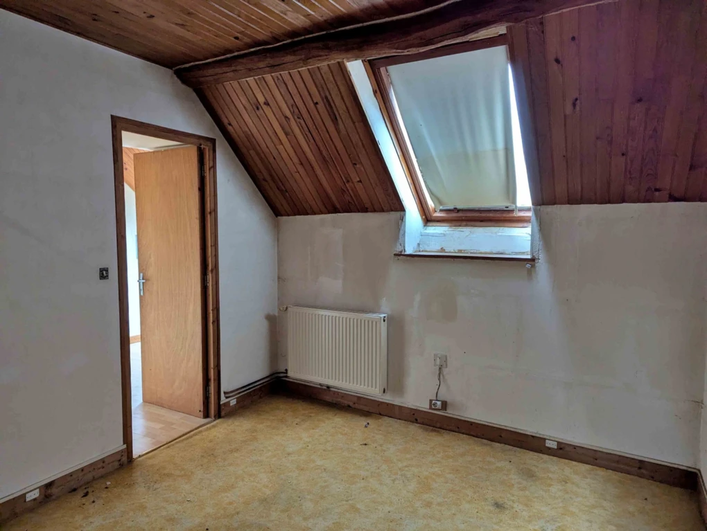 chambre maison à Courson les Carrières
