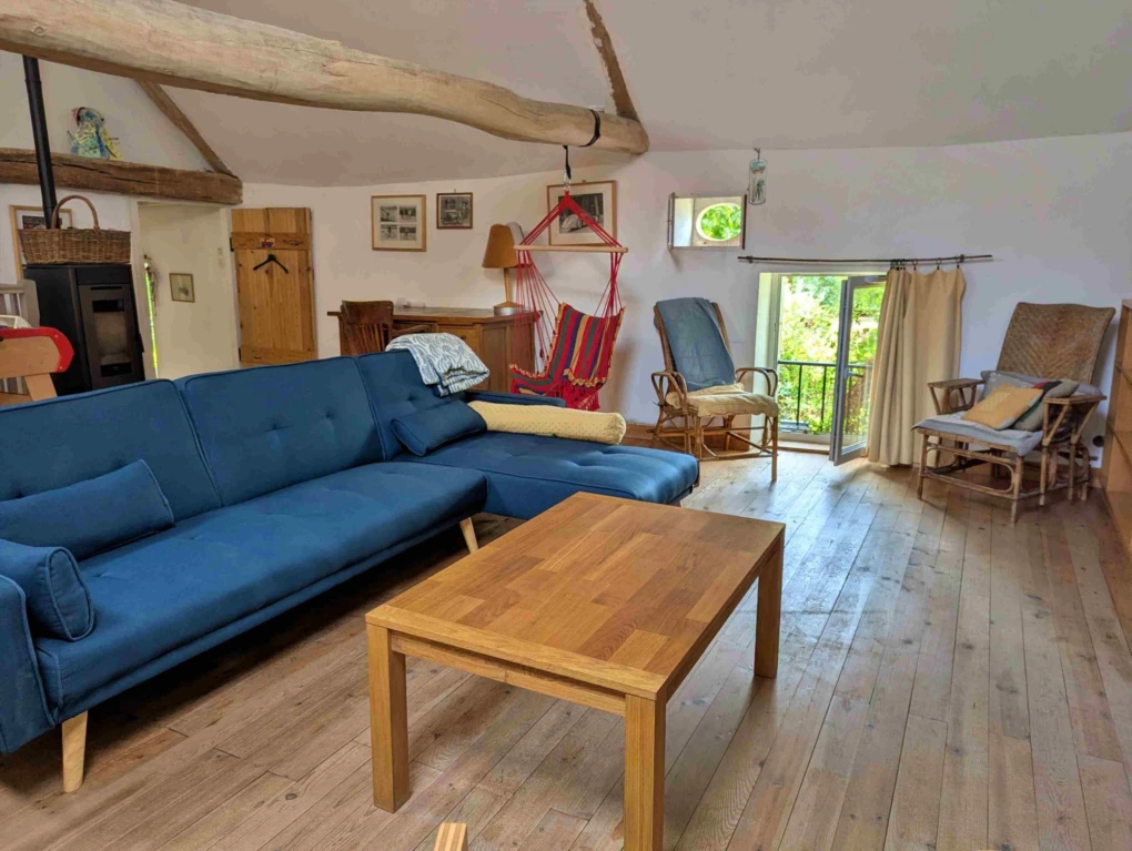 salon familial à MERRY SUR YONNE
