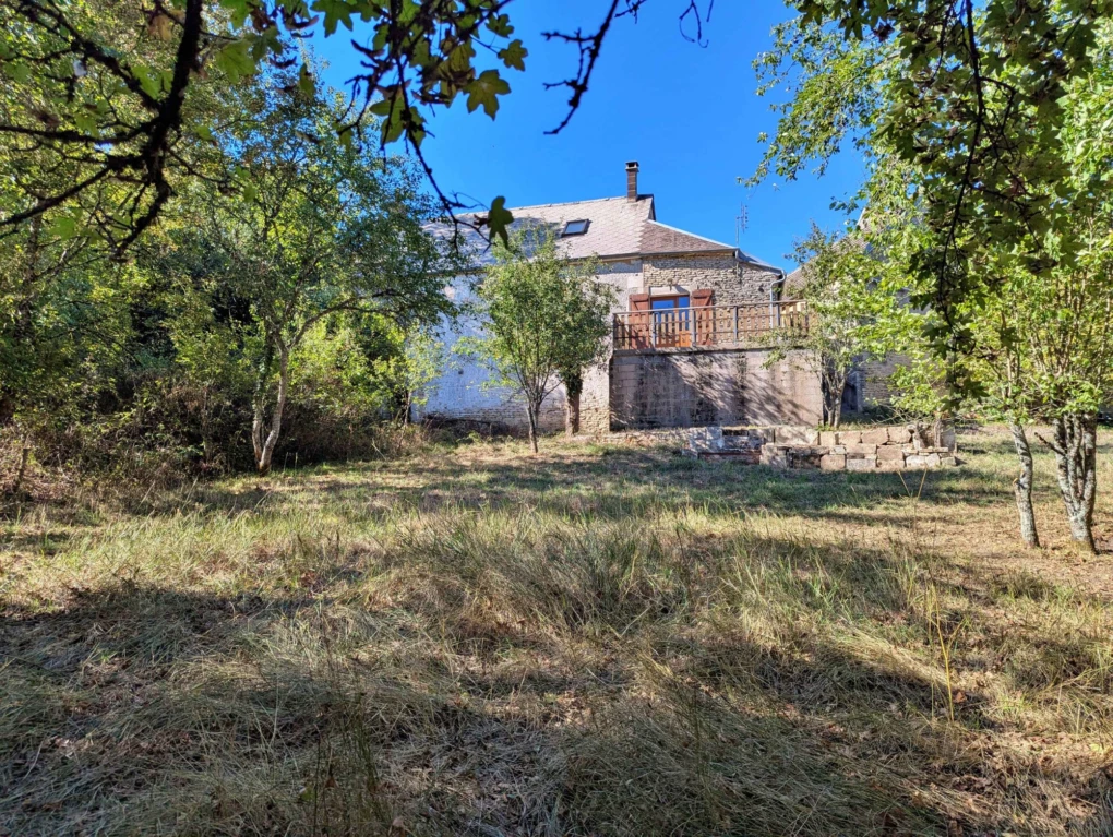 maison façade arrière proche Puisaye Forterre