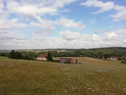 Vue depuis la partie haute du terrain à bâtir