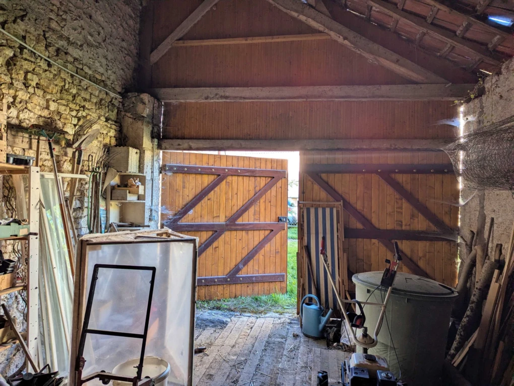 grange avec grenier sud Yonne