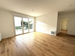 COUP DE C?UR - T3 LUMINEUX AVEC TERRASSE - GOLFE DE SAINT-TROPEZ 1