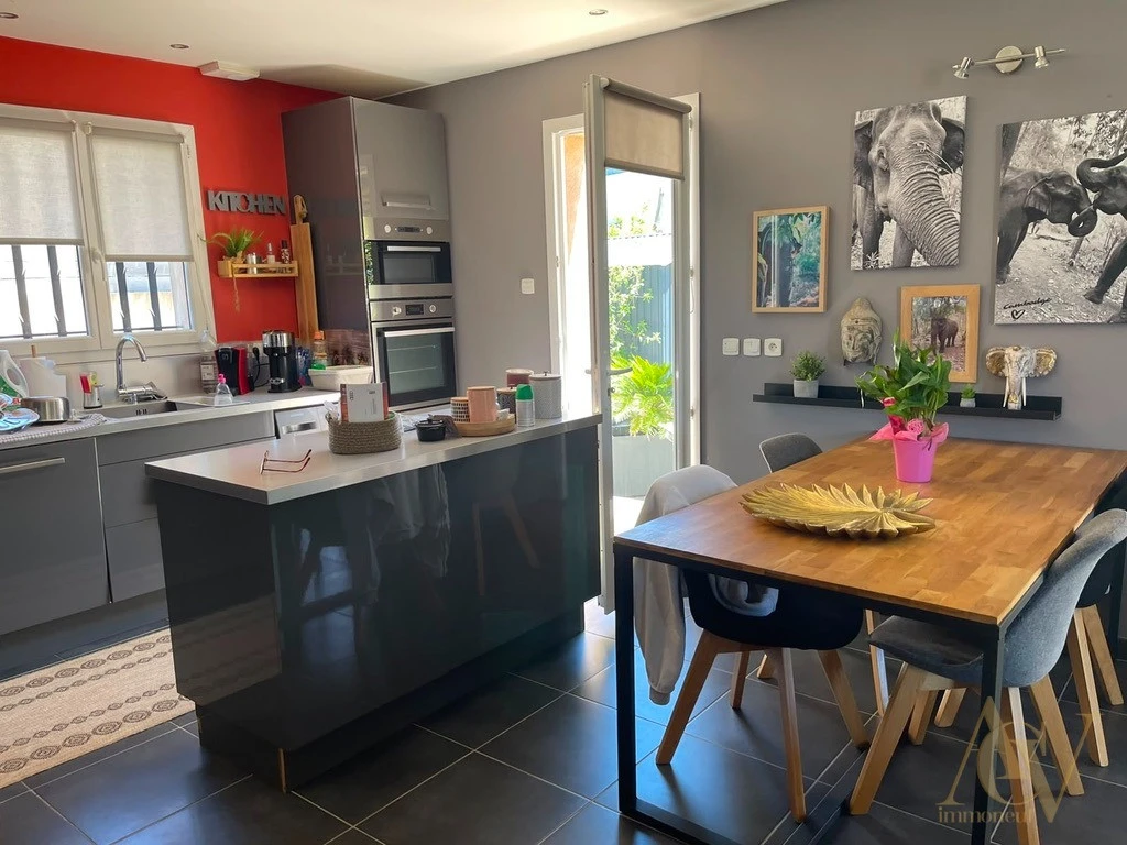 Superbe maison individuelle plain pied<br>avec piscine 1