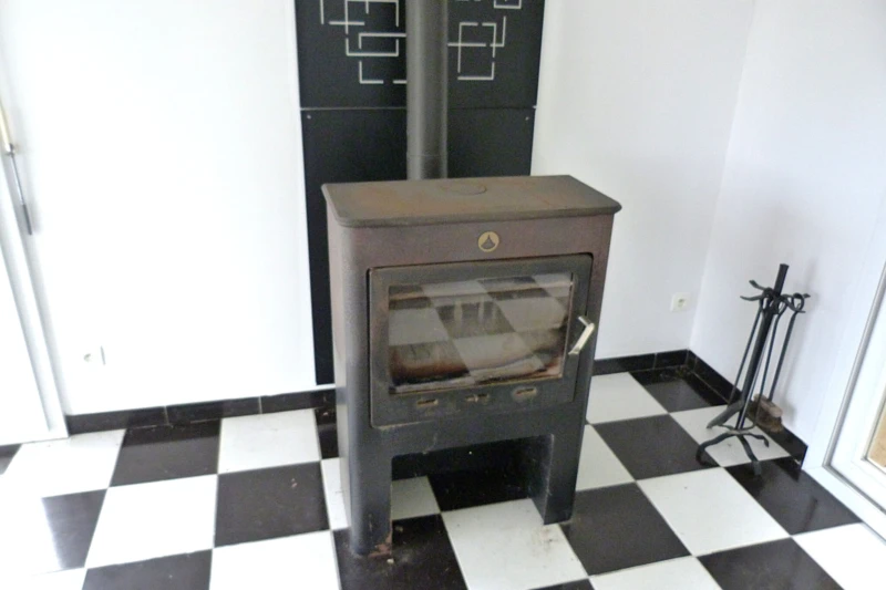 Photo 8