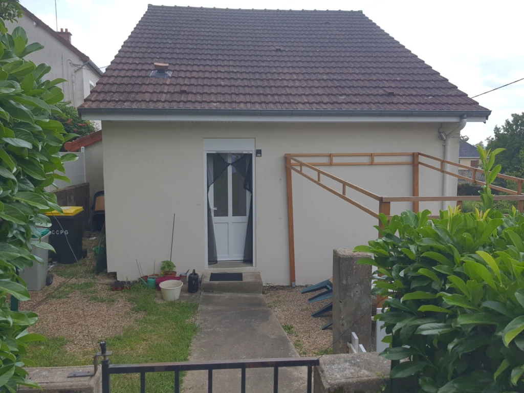 Photo 3