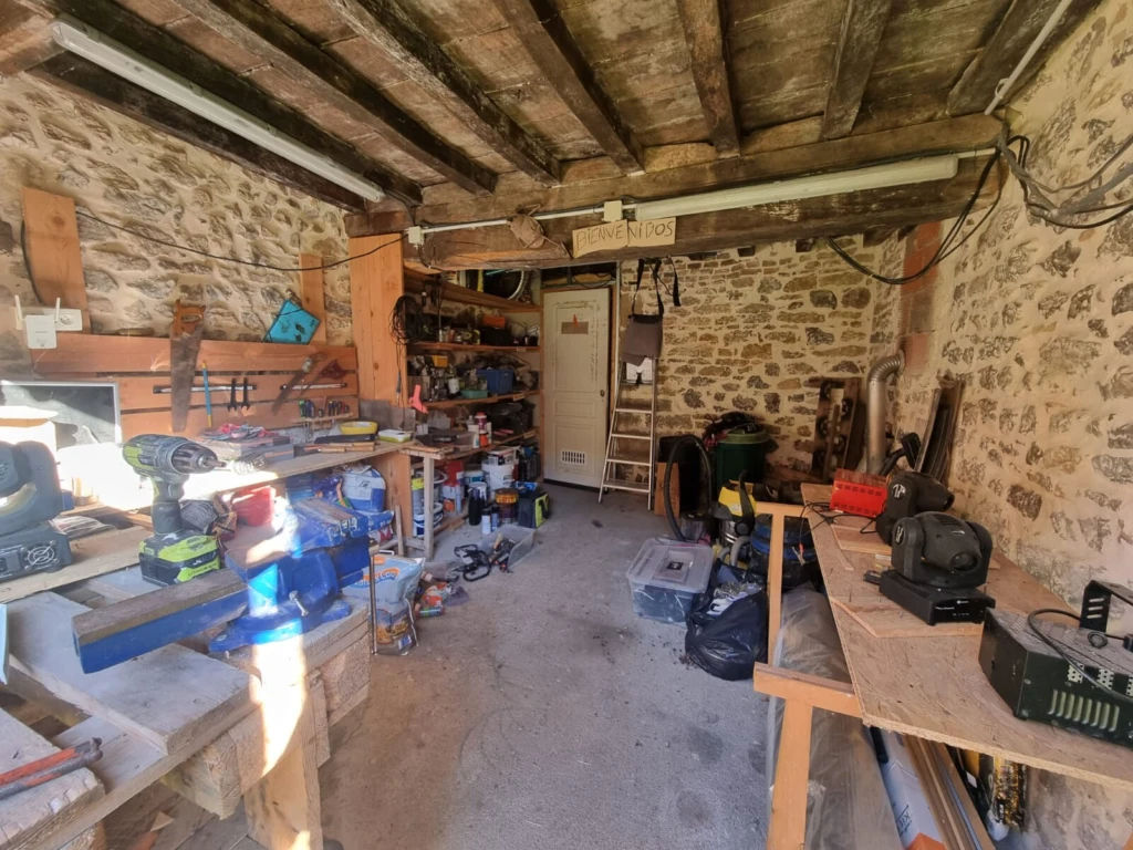 Photo 19