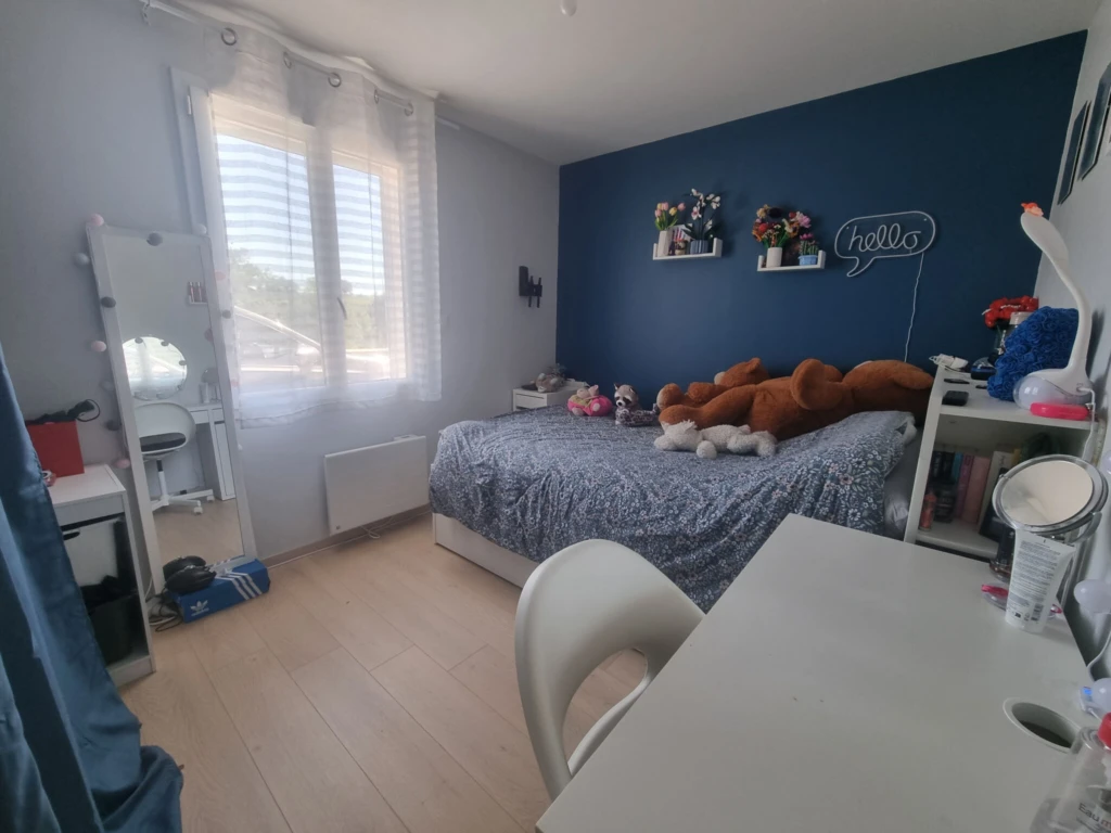 Photo 8