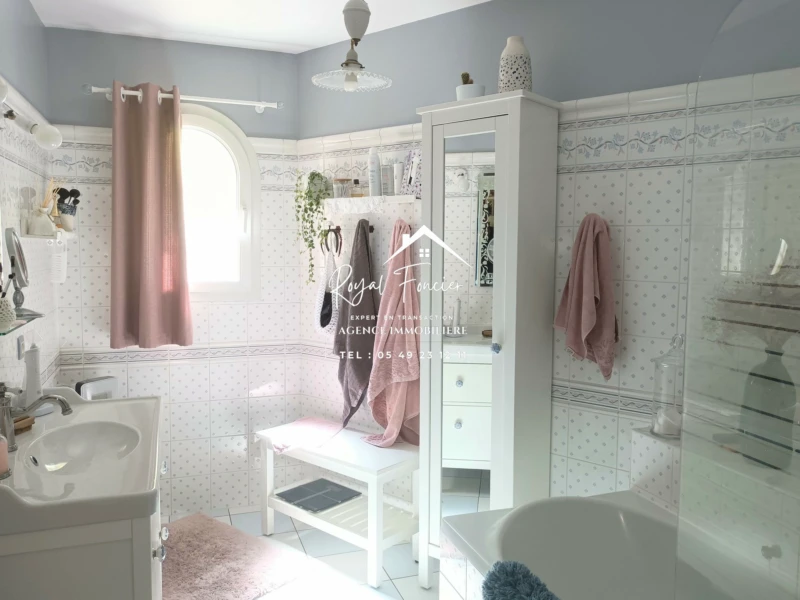 Salle de bains très cosy