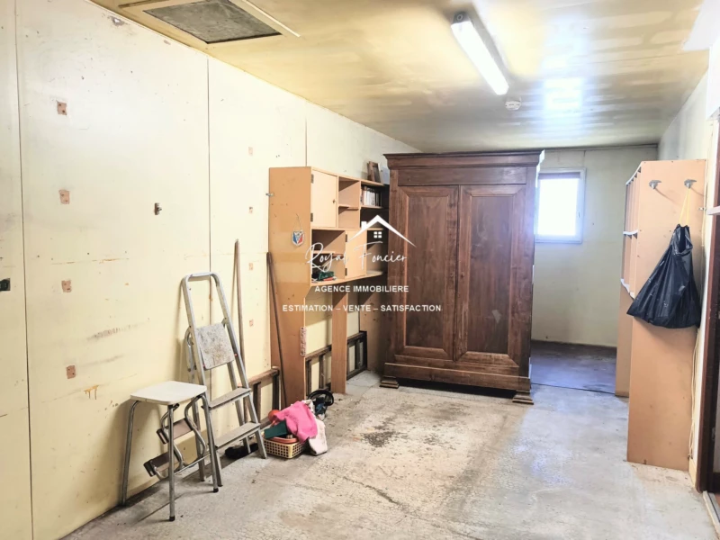 Garage de 22 m2 attenant (poss de créer une suite parentale)