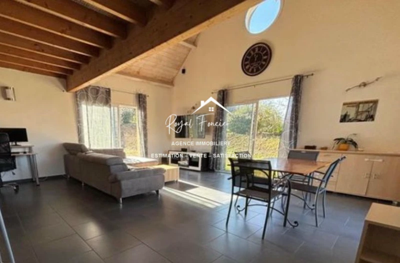 Pièce de vie ouverte de 42 m2