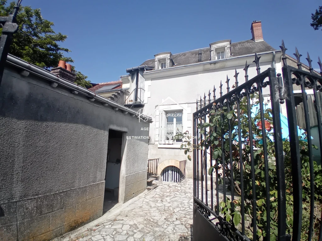 Maison de bourg de 60 m2 restaurée