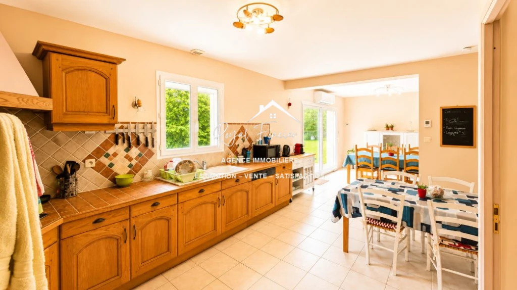 Cuisine ouverte sur le séjour