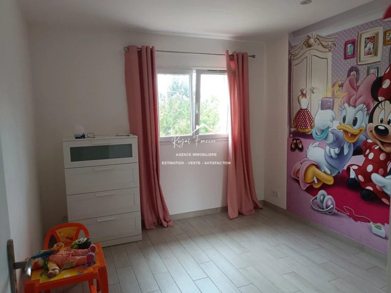 Chambre 1er étage