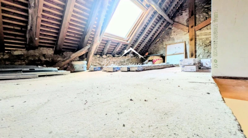 Etage à finir