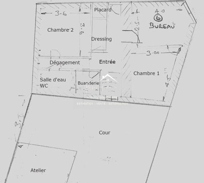REZ DE CHAUSSEE