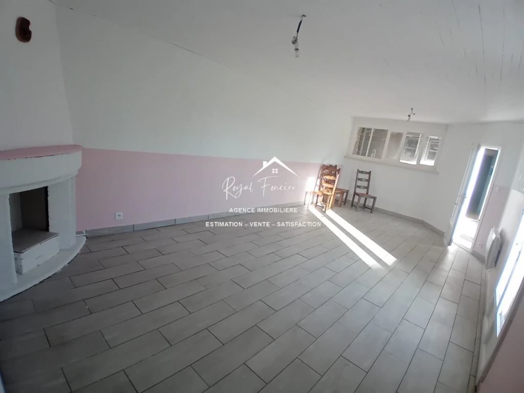 Pièce de réception de 30 m2