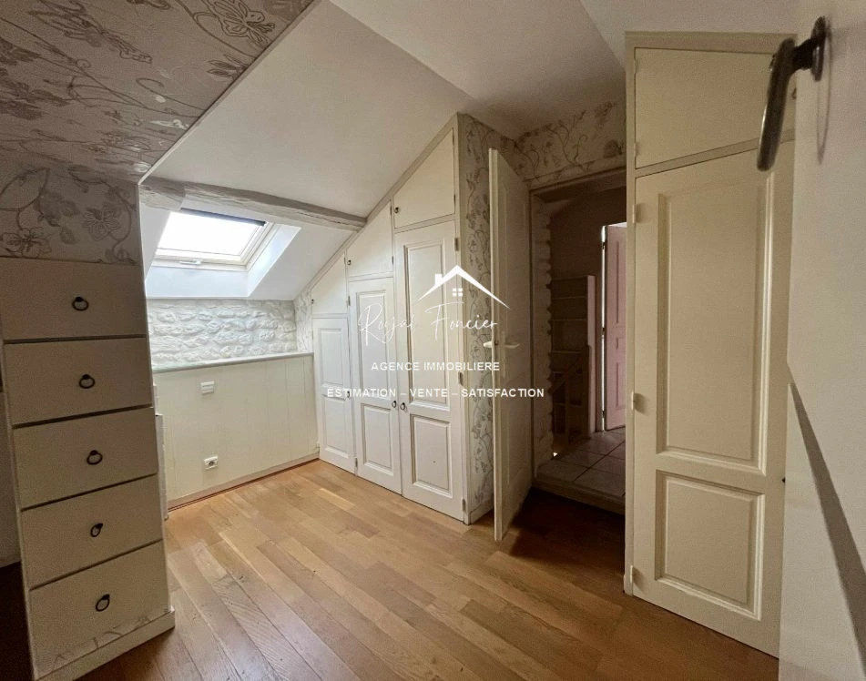 Chambre avec dressing 1er étage