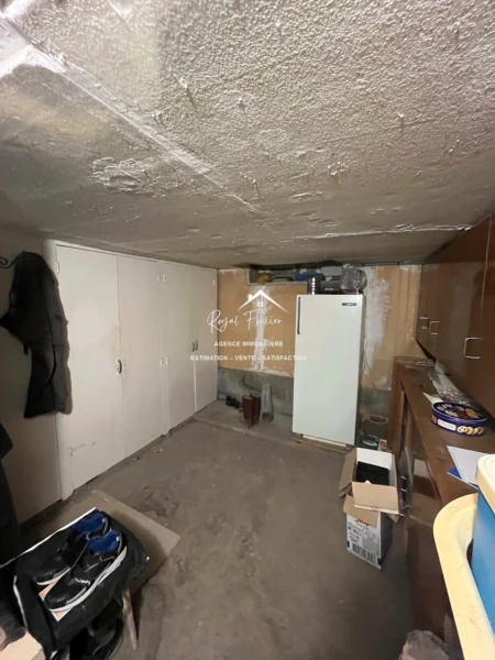 Salle d'eau avec WC