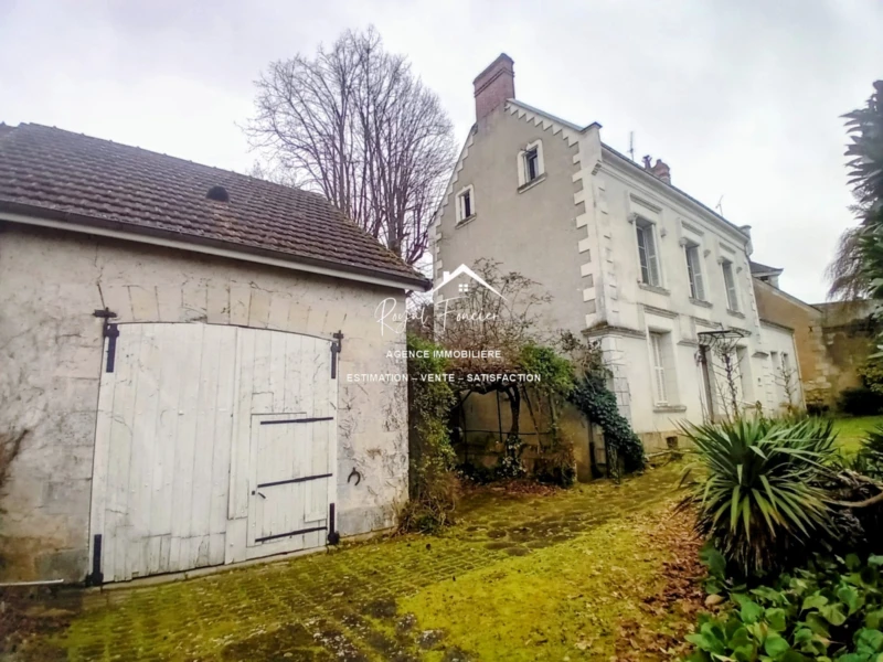 Belle de propriété de 194 m2 avec son garage