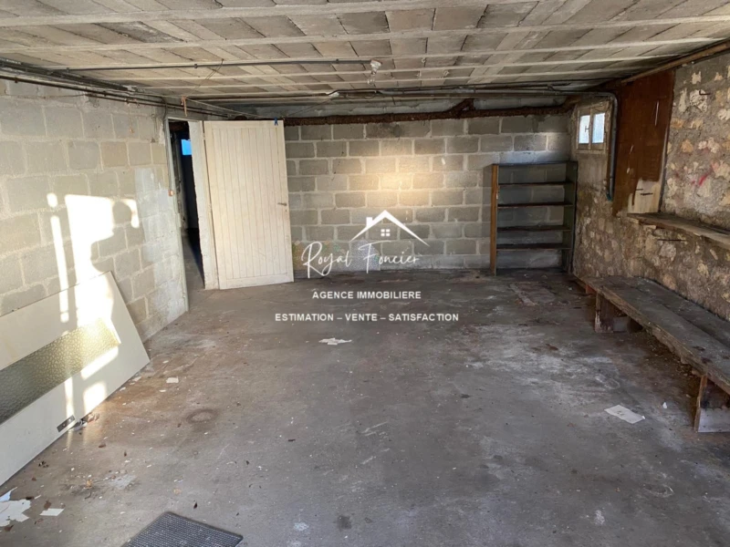 Pavillon de 85 m2, avec 3 chambres (dont une au sous sol)