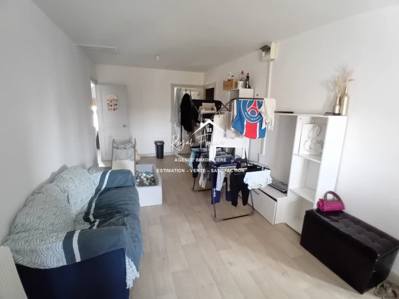 Etage : buanderie et deux WC indépendants