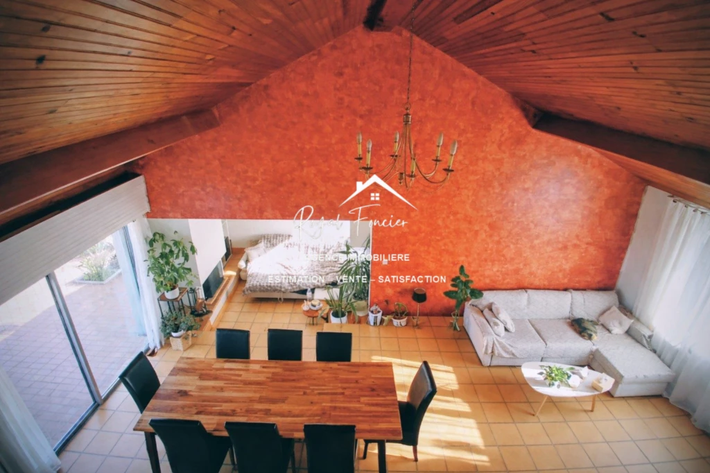 Séjour de 40m² agréable très lumineux