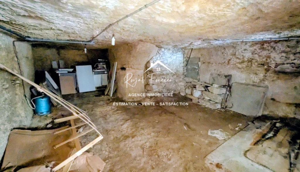 Cave sous la masion