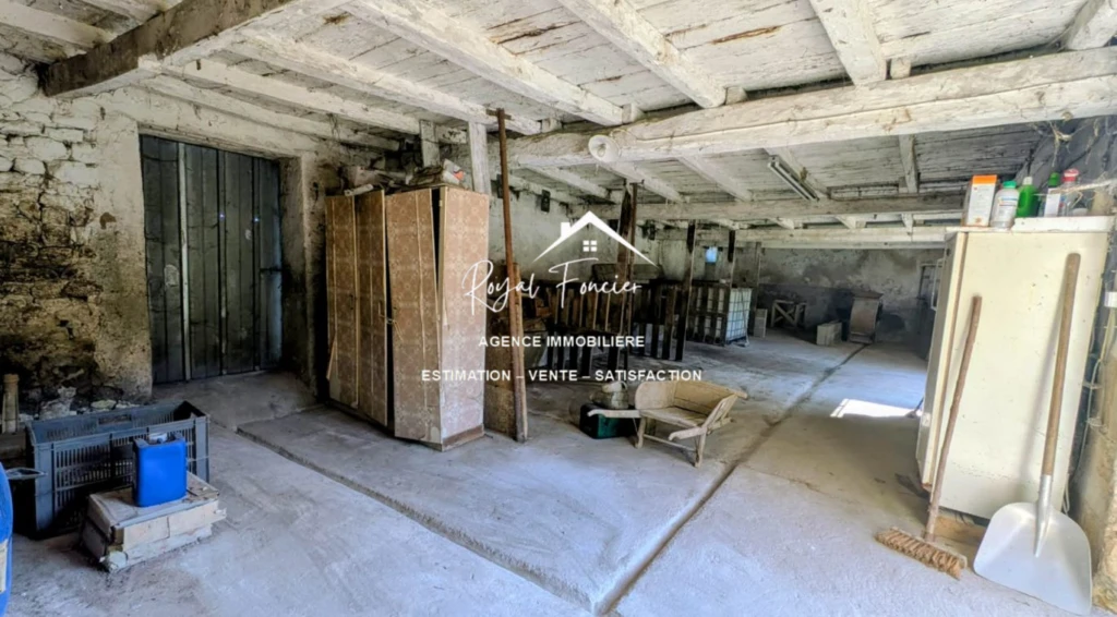 Etable de 90m²