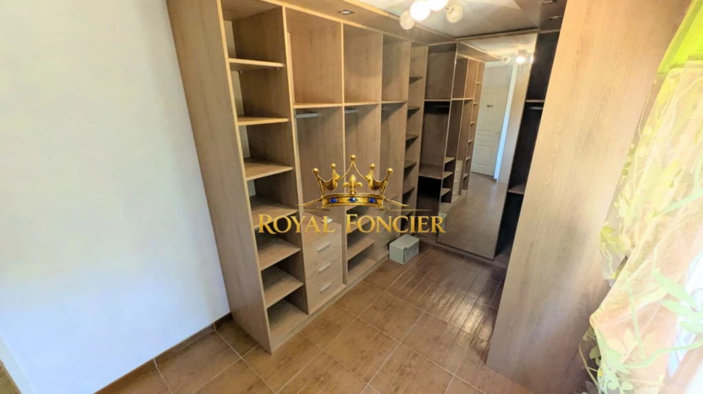 Chambre 4 au 1er étage