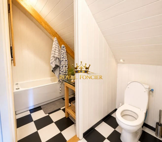 Chambre 4 au 1er étage