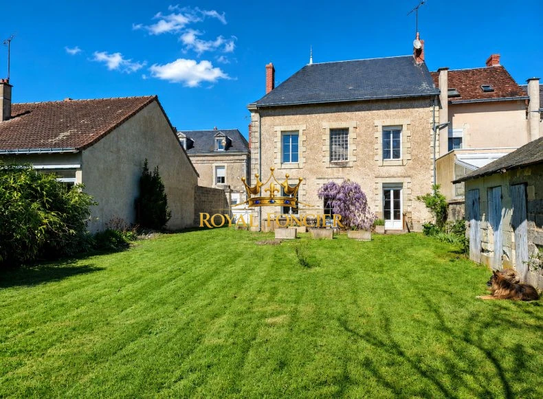 Maison ancienne 203m² avec 5 chambres