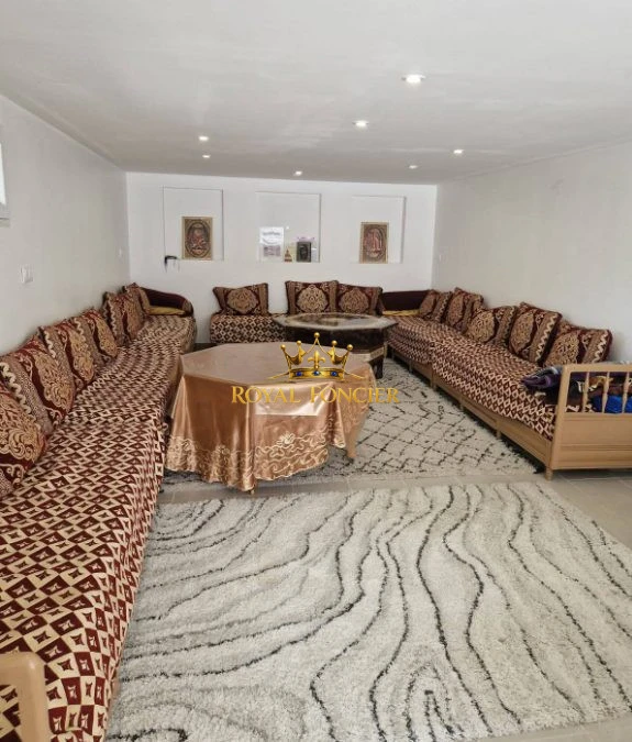 Sous sol complet<br>: pièce de vie 32 m2