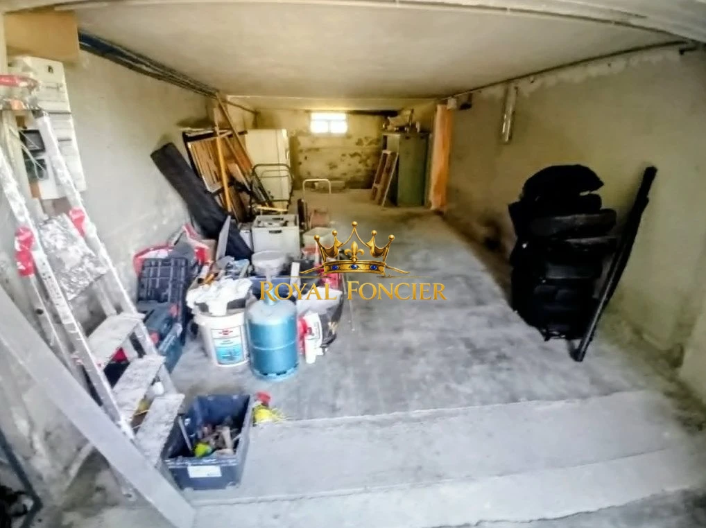 Garage au sous-sol