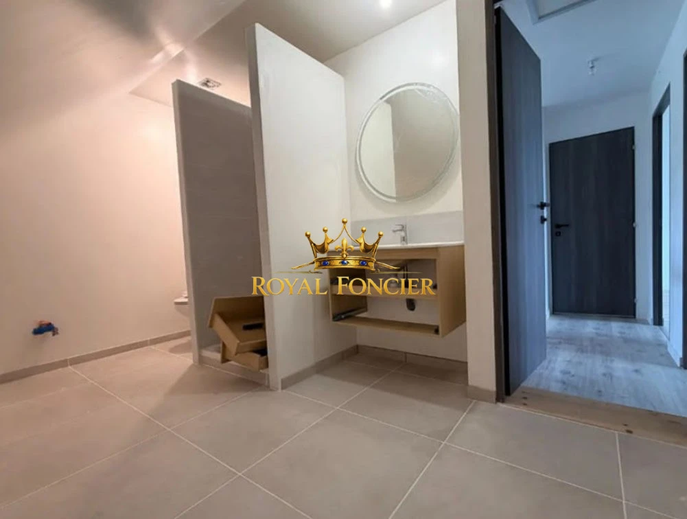 Chambre 4 ou Bureau