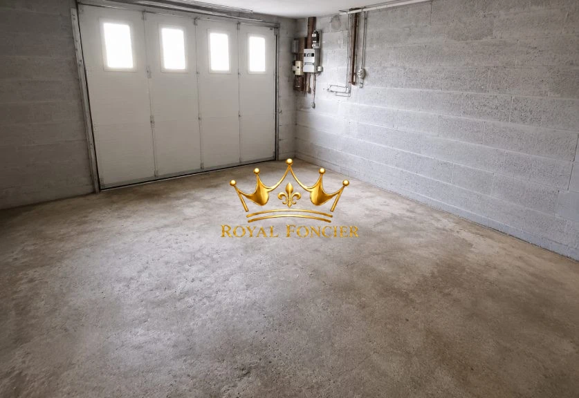 Garage au sous-so