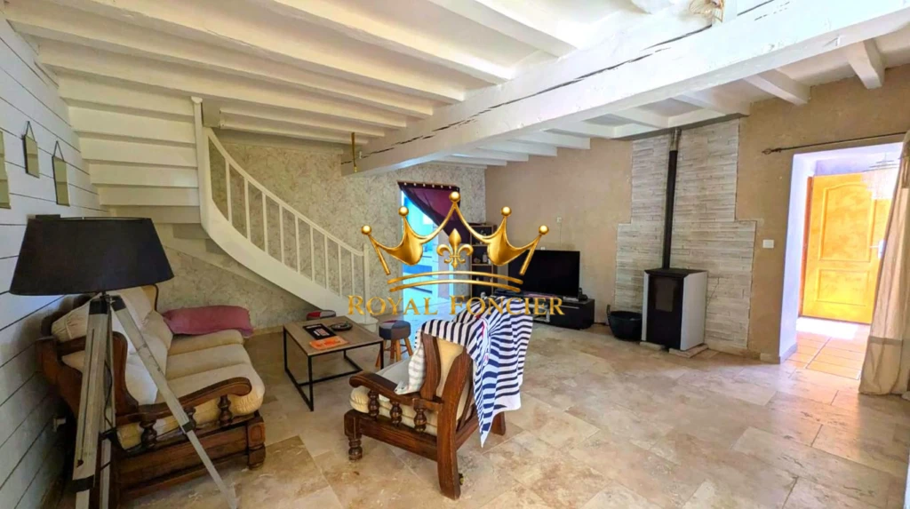 Maison 1 : salon