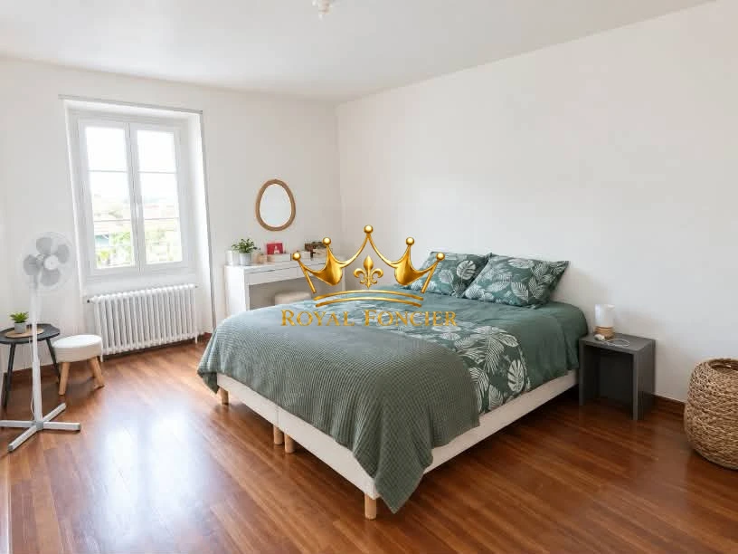 Etage : chambre 1 de 16 m2