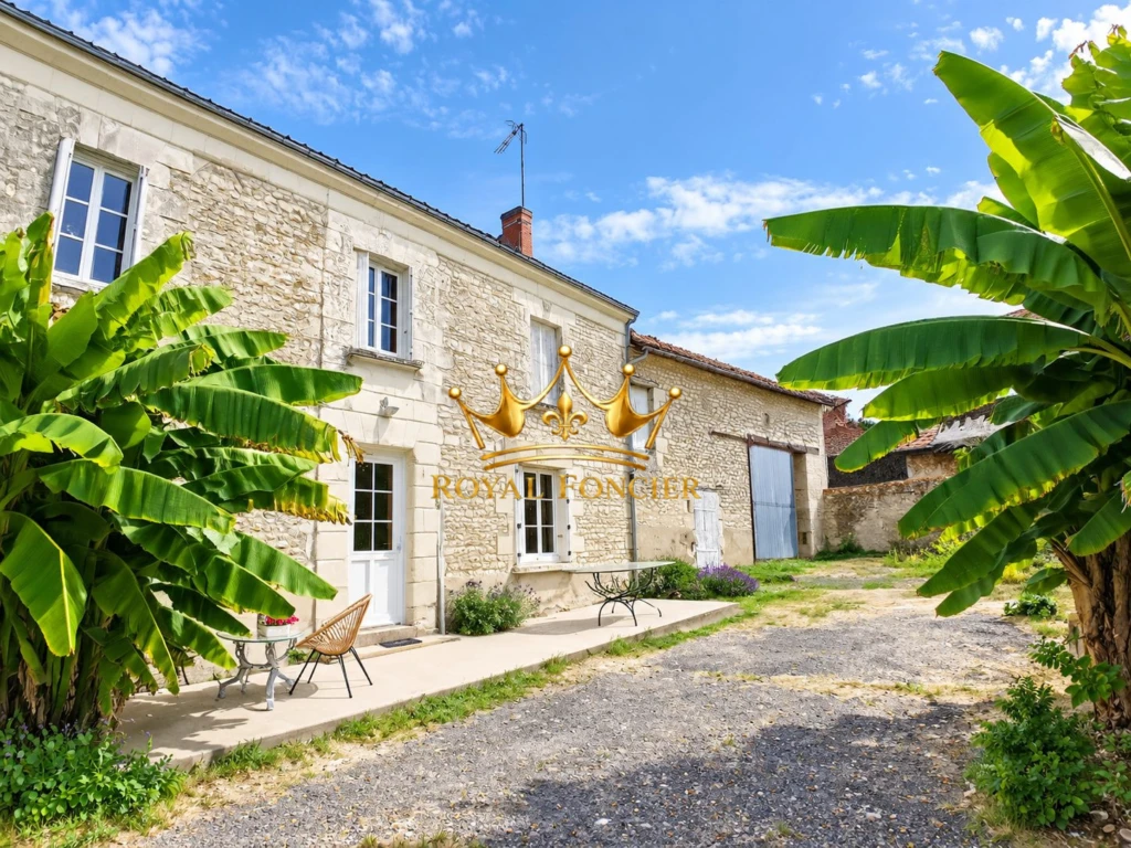 Belle maison ancienne de 100 m2 (poss d'extension)