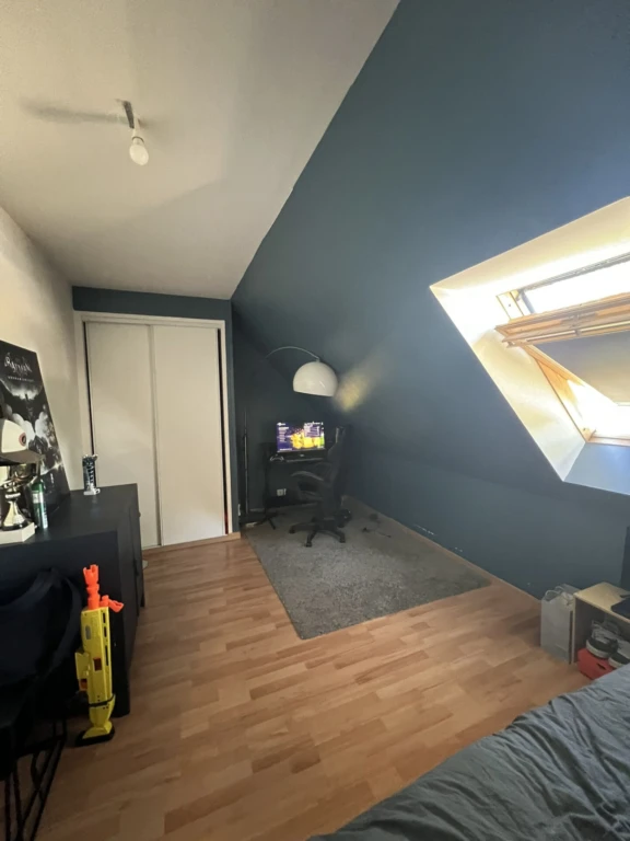 Photo 12