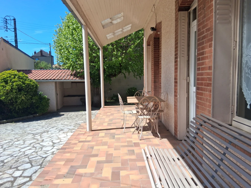 Photo 17