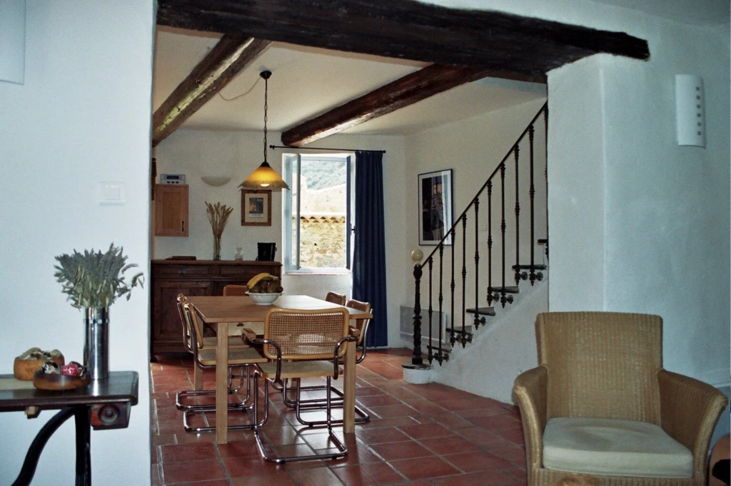 Photo 4