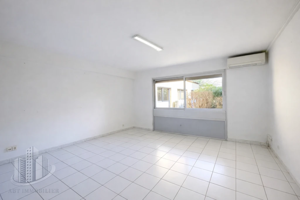 Bureaux à vendre Fréjus