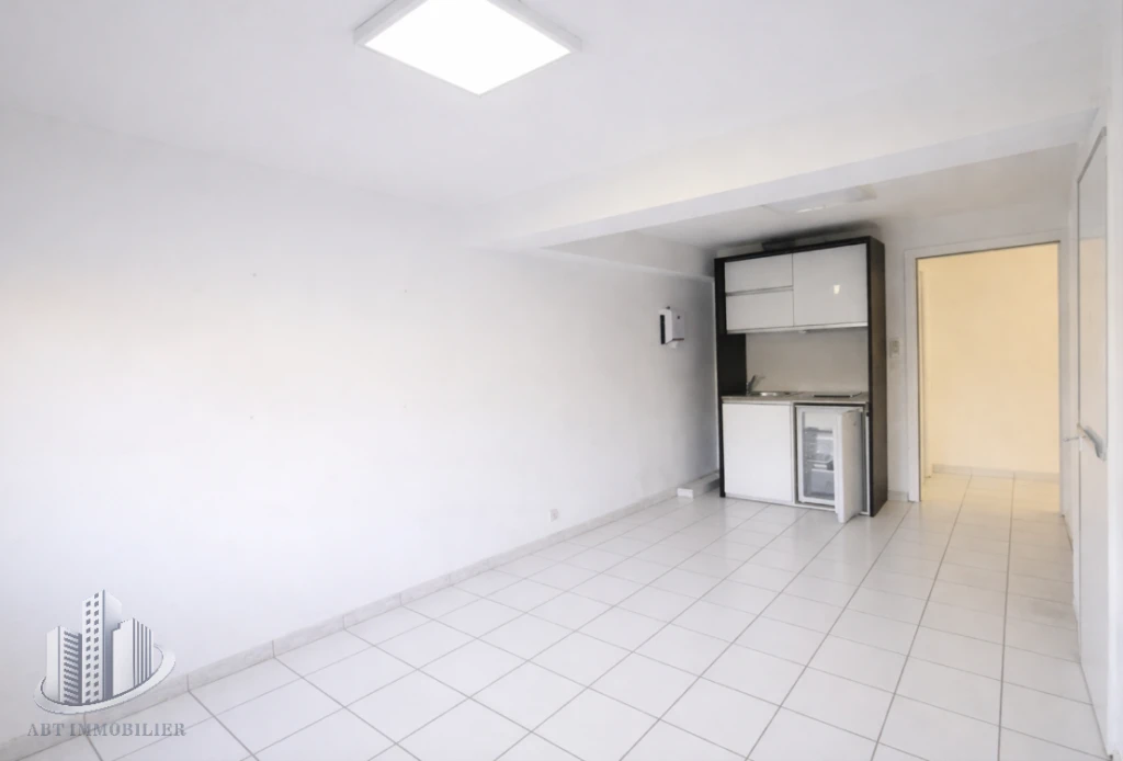 Bureaux à vendre Fréjus