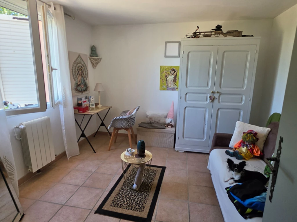 Photo 7