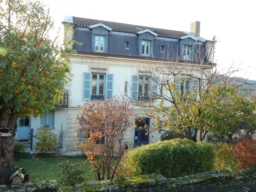 MAISON HAUSSMANNIENNE À VENDRE